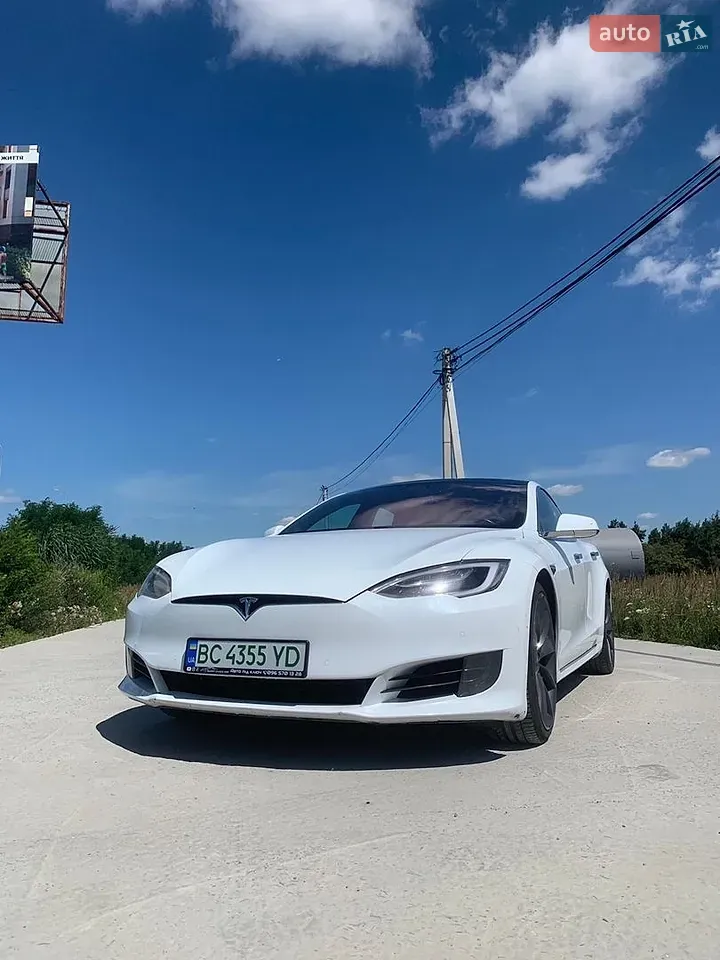 Tesla Model S