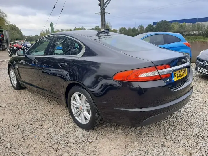 Jaguar Xf 2013 photo 4
