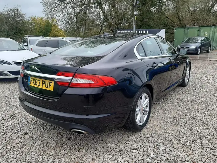 Jaguar Xf 2013 photo 5