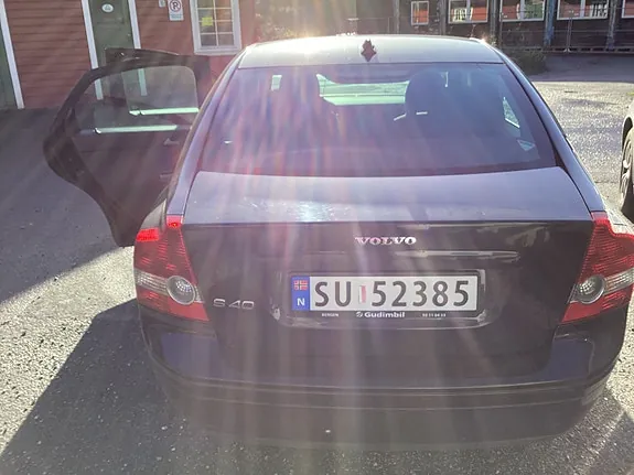 Volvo S40 2007 photo 2