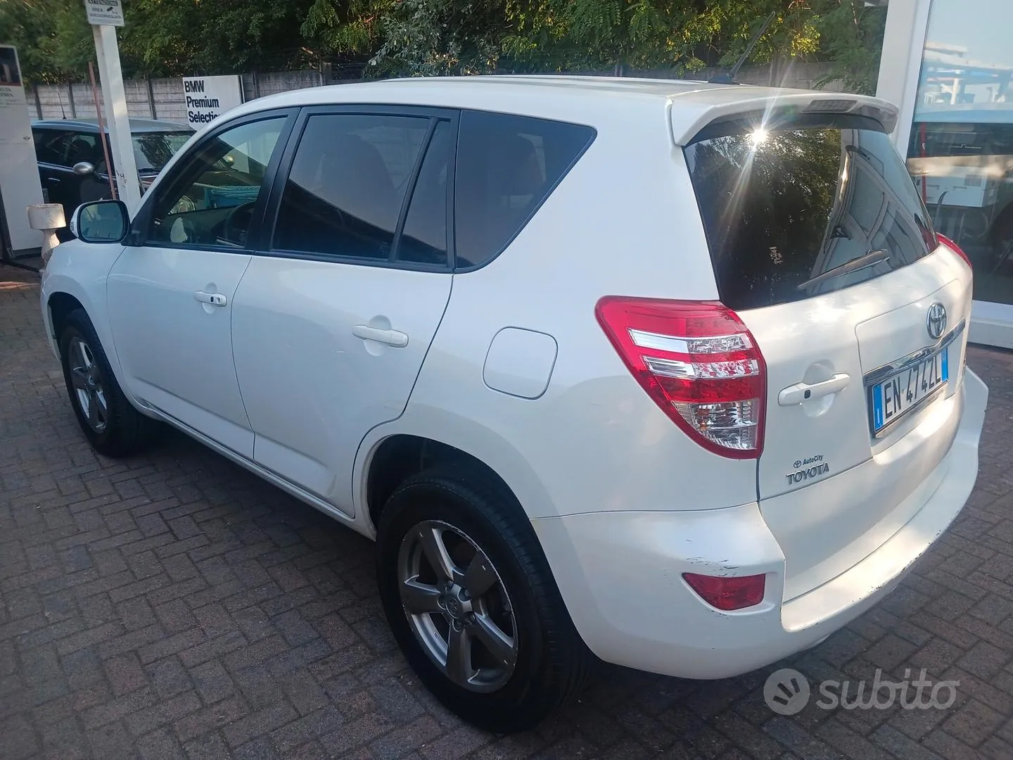 Toyota Rav4 2012 photo 3