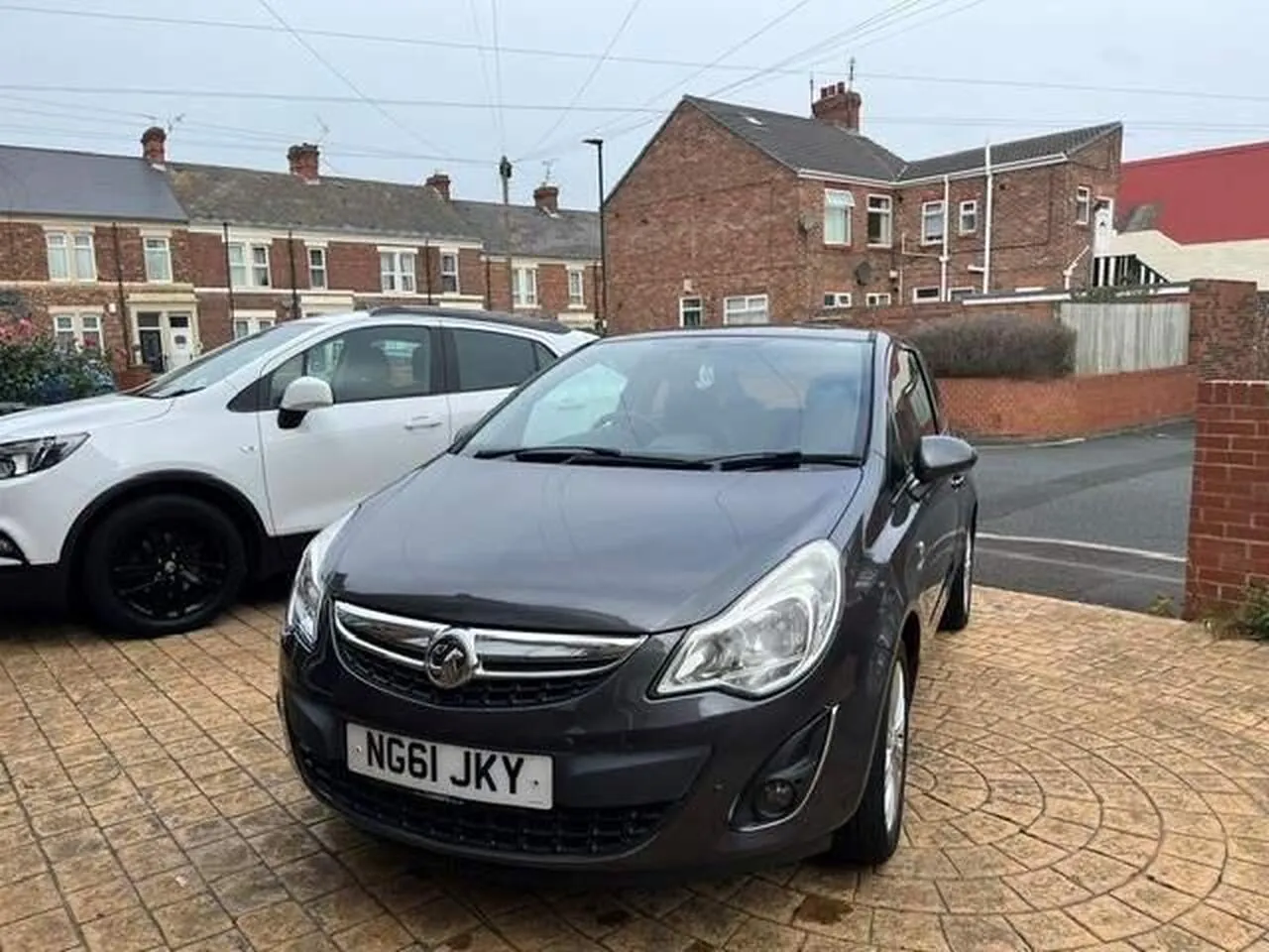 Vauxhall Corsa 2012 photo 2