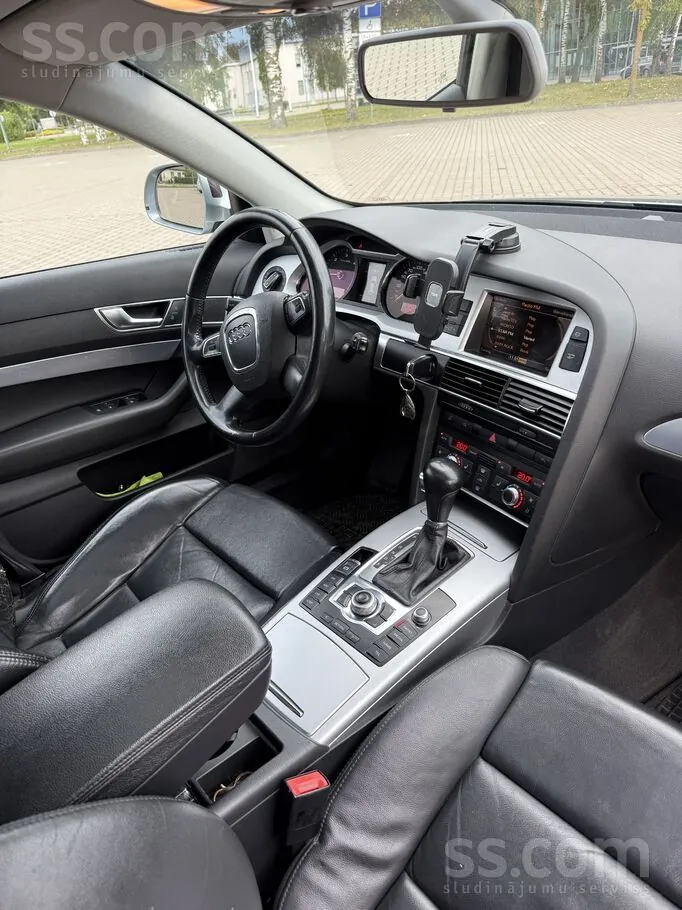Audi A6 2011 photo 4