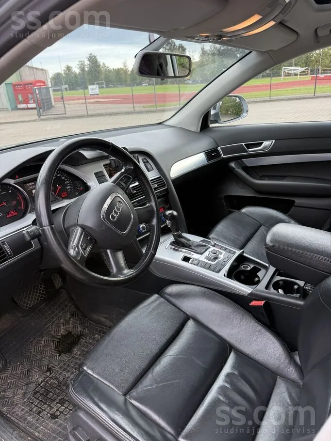 Audi A6 2011 photo 5
