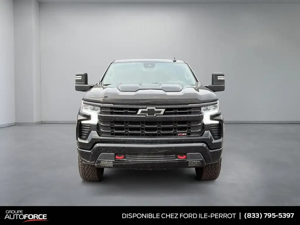 Chevrolet Silverado 1500 2025 photo 2