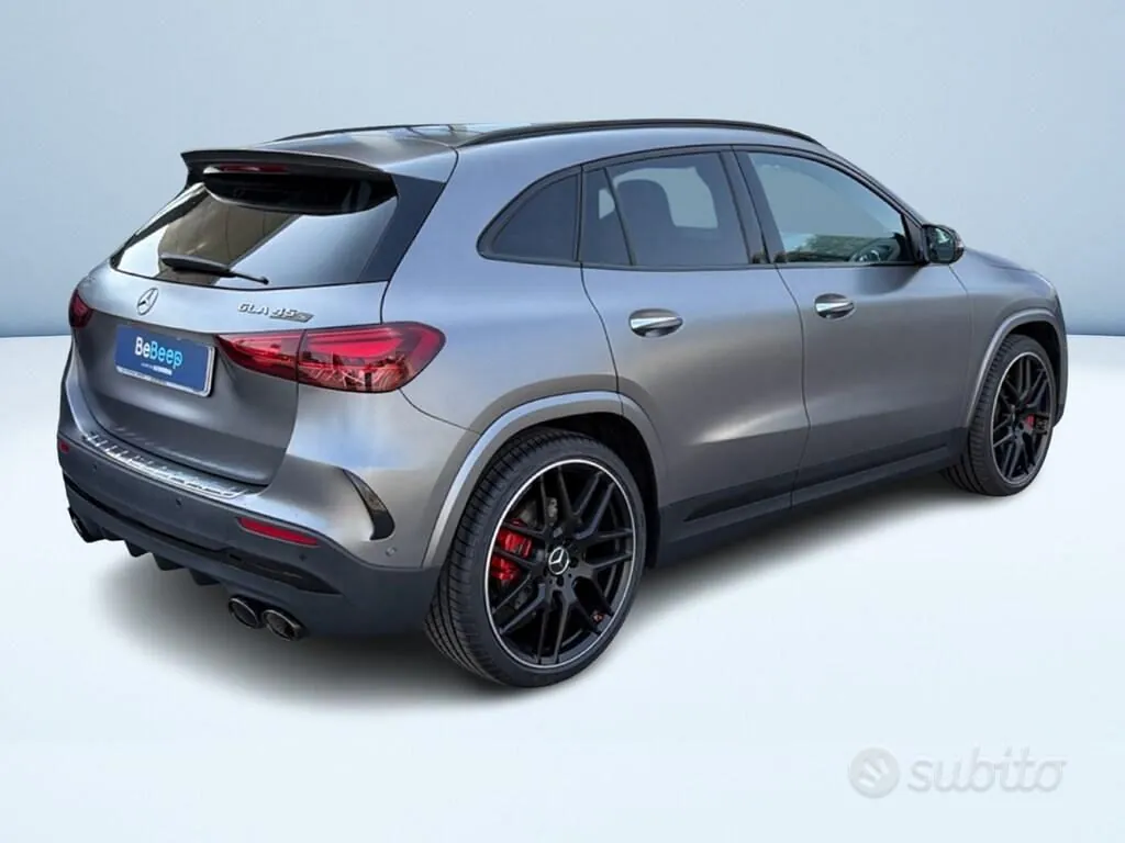 Mercedes-Benz Gla 2024 photo 5