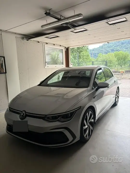 Volkswagen Golf 2022 photo 3