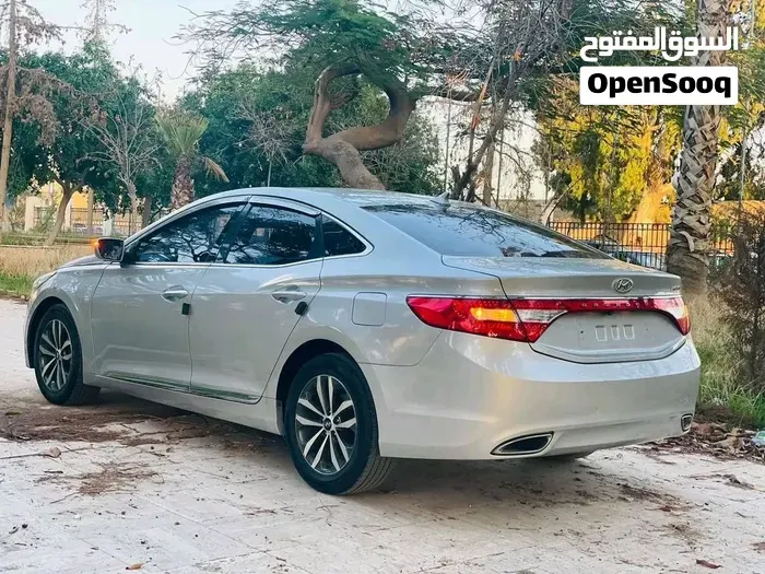 Hyundai Azera 2012 photo 4