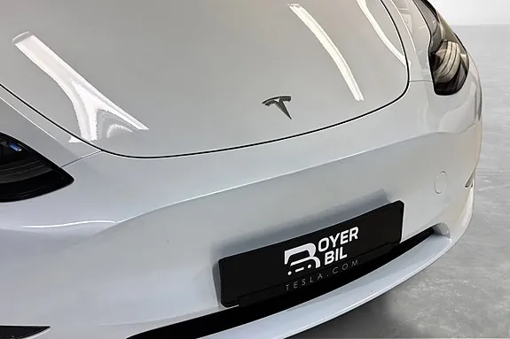 Tesla Model Y 2023 photo 3