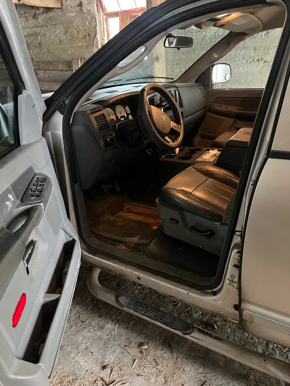 Dodge Ram 1500 2006 photo 3