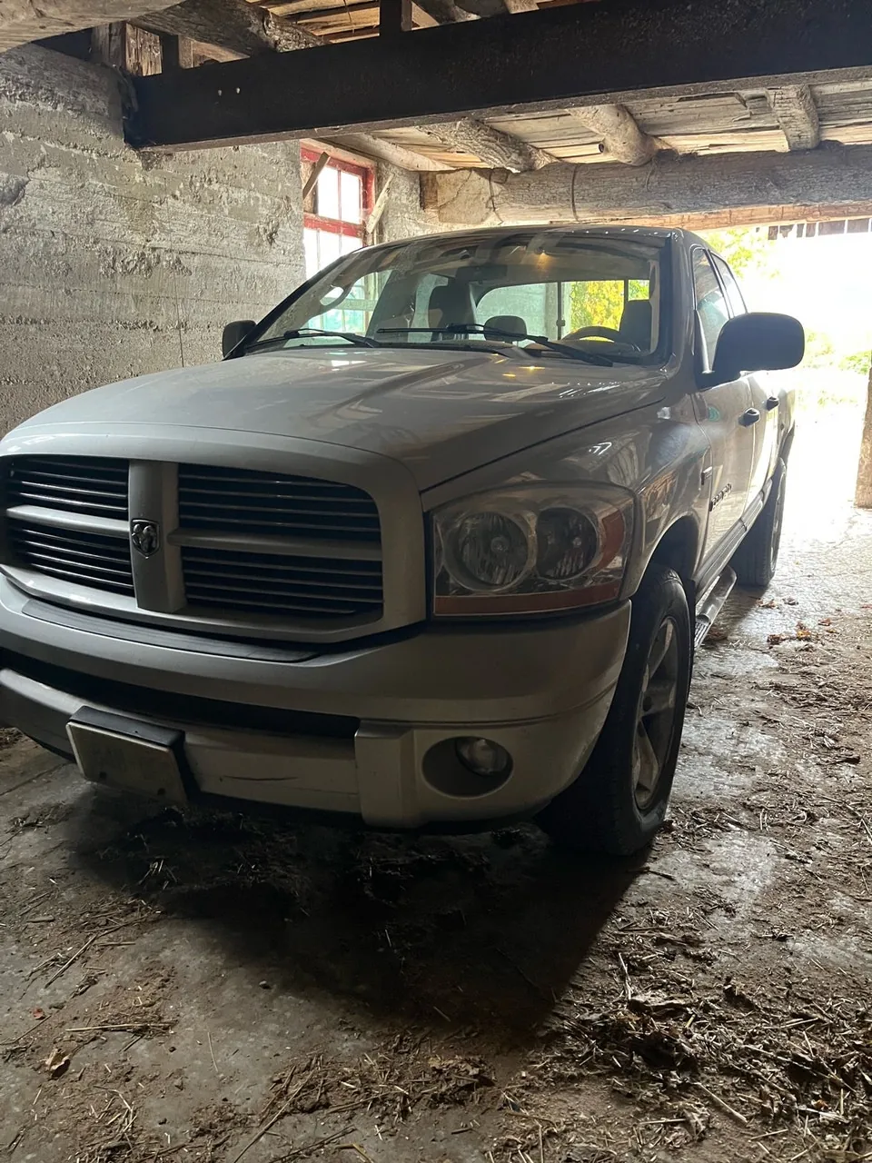 Dodge Ram 1500 2006 photo 2