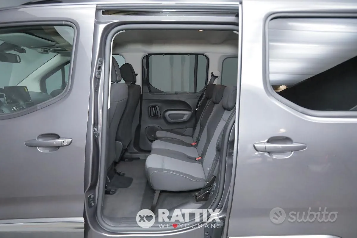 Toyota Proace City Verso photo 5