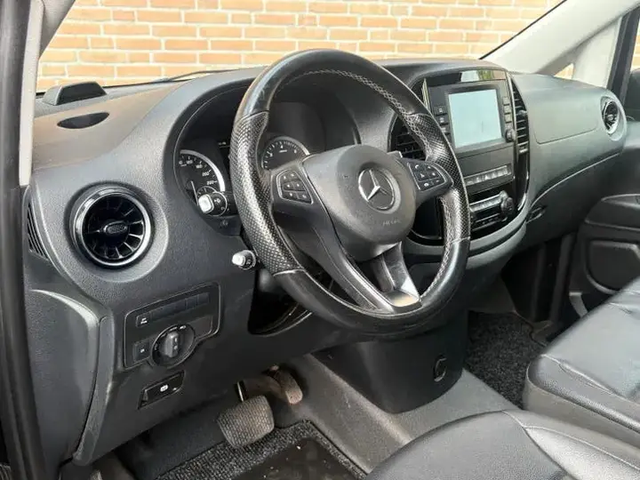 Mercedes-Benz Vito 2021 photo 2
