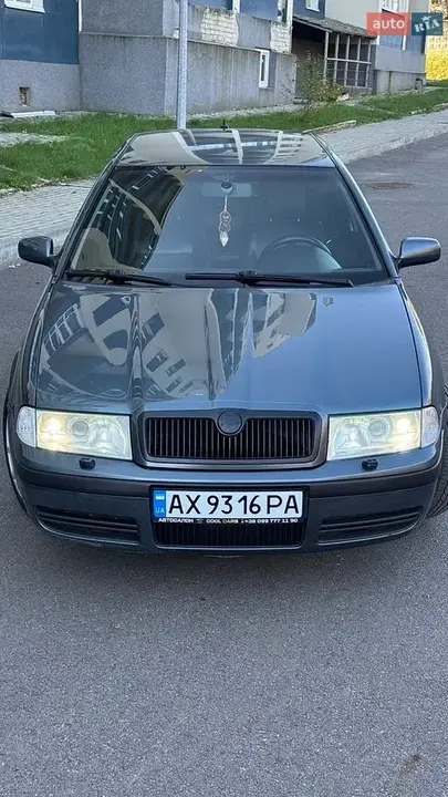 Skoda Octavia 2005 photo 2