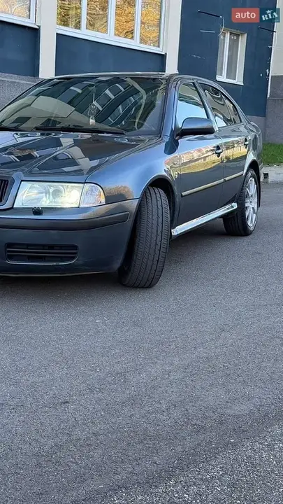 Skoda Octavia 2005 photo 3
