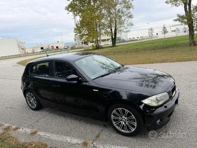 BMW 118D 2007 photo 3