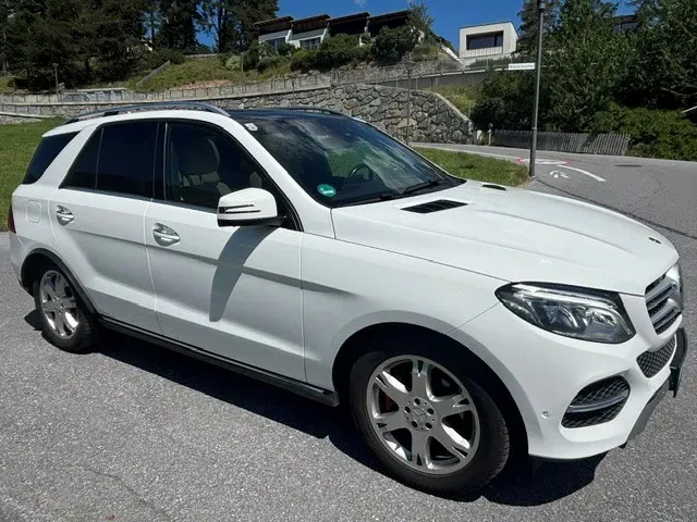 Mercedes-Benz Gle-Class 2017 photo 3