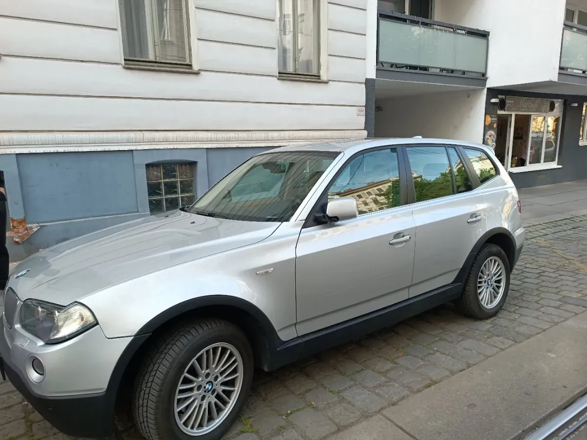 BMW X3 2008 photo 2