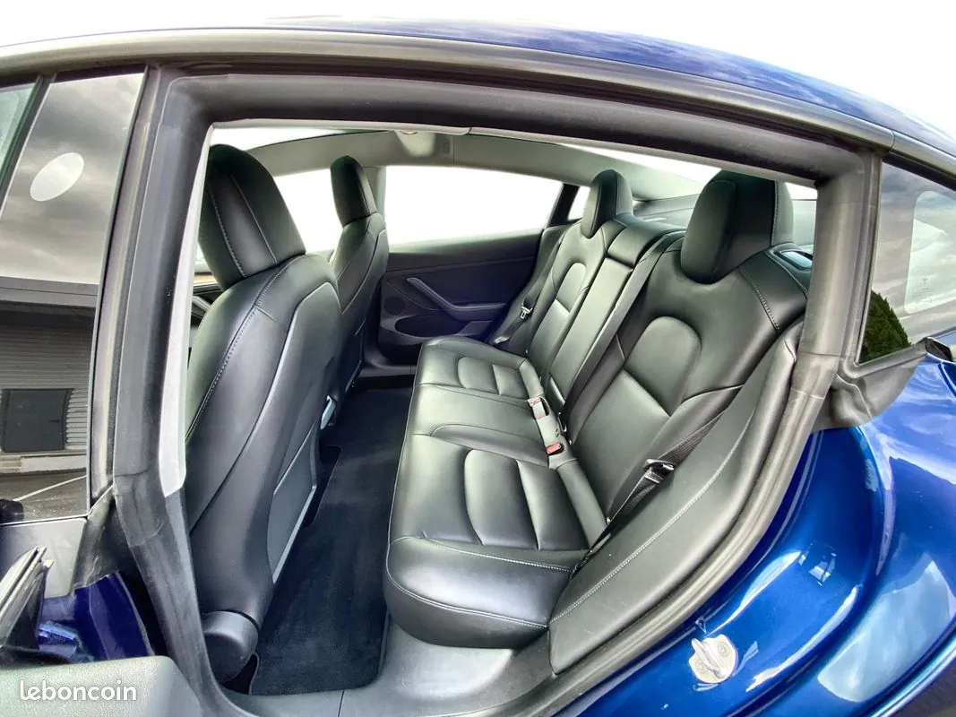 Tesla Model 3 2022 photo 5