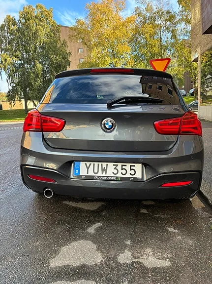 BMW 118I 2019 photo 2