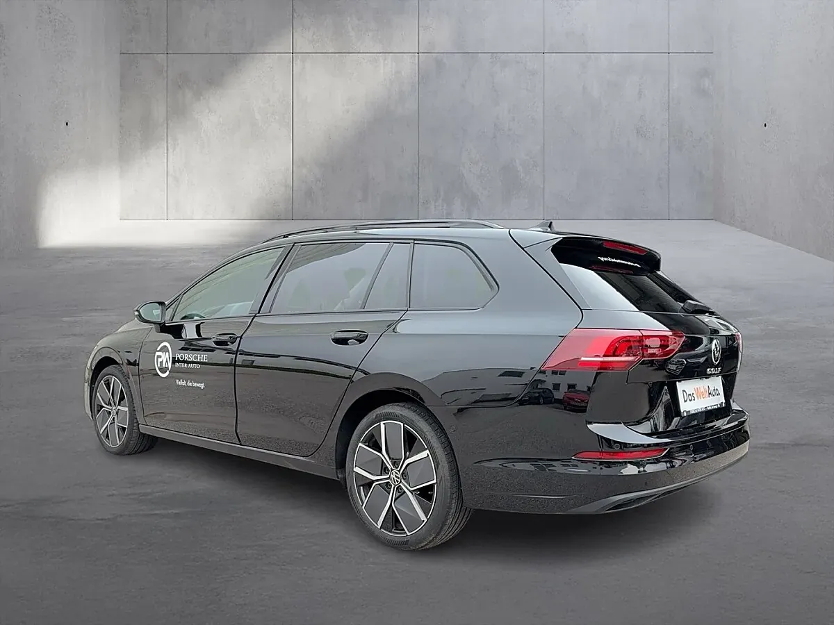 Volkswagen Golf 2026 photo 3