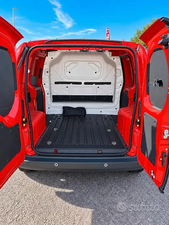Fiat Fiorino 2017 photo 5