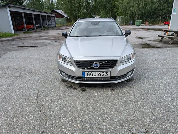 Volvo V70 2015 photo 5