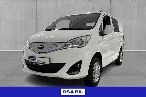 BYD T3