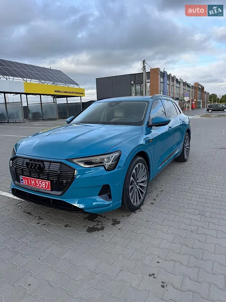 Audi E-Tron