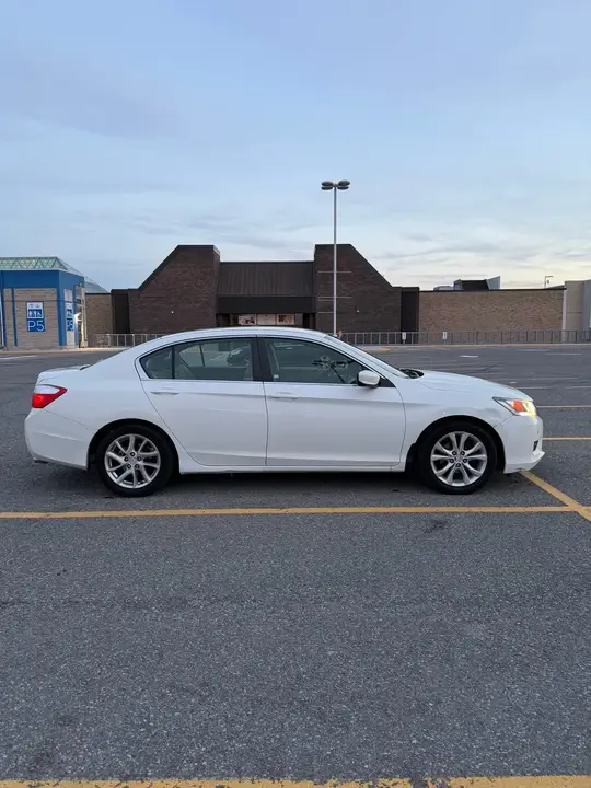 Honda Accord 2013 photo 3