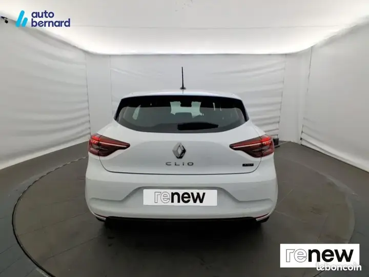 Renault Clio 2023 photo 5