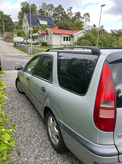 Renault Laguna 1999 photo 3