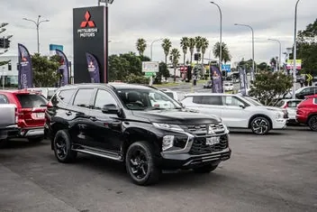 Mitsubishi Pajero Sport 2026 photo 4