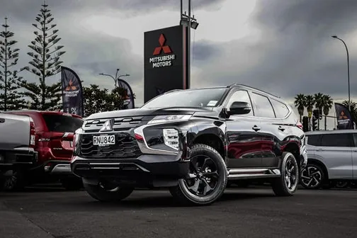 Mitsubishi Pajero Sport