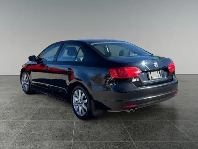 Volkswagen Jetta 2013 photo 4