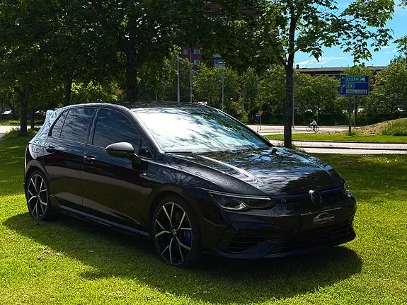 Volkswagen Golf I 2023 photo 2
