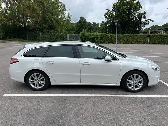 Peugeot 508 2011 photo 3