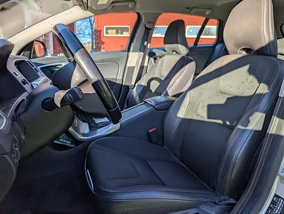 Volvo V60 2015 photo 3