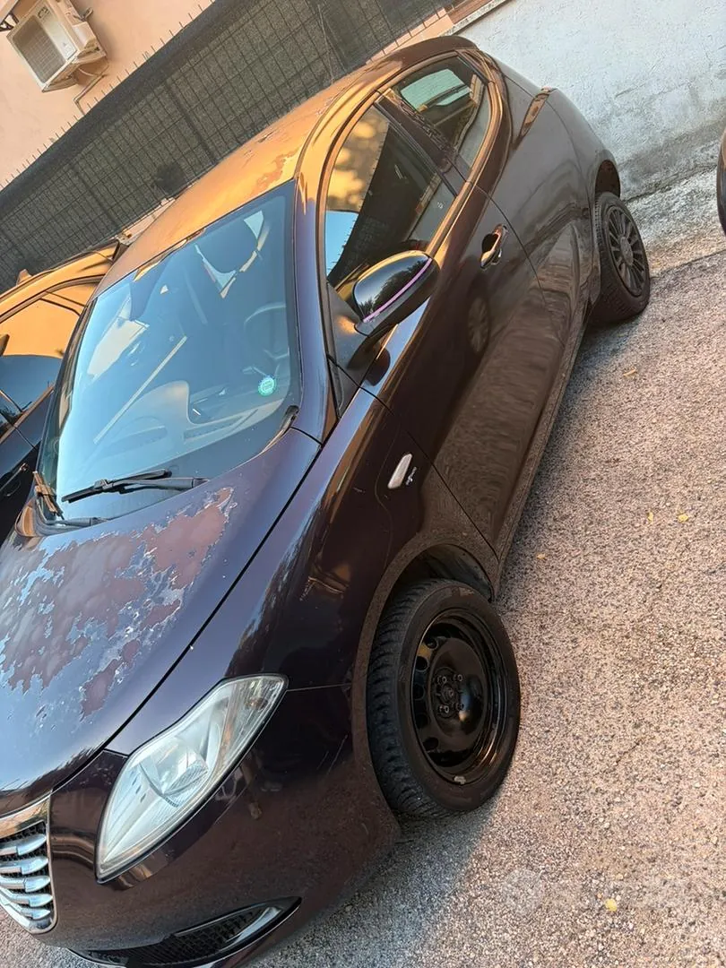 Lancia Ypsilon 2013 photo 3