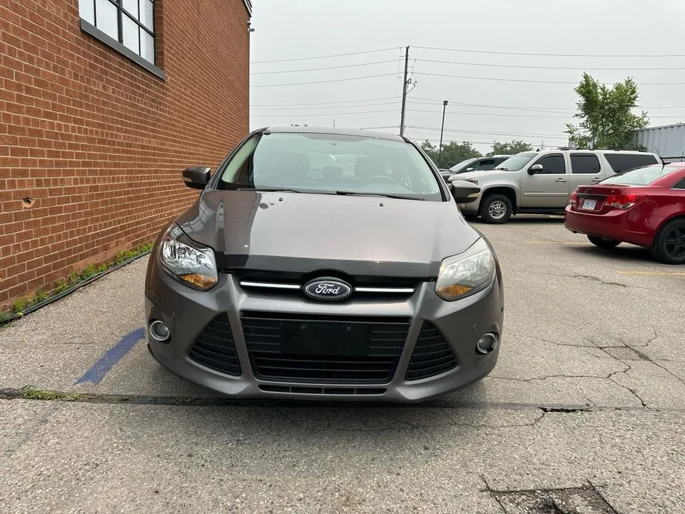 Ford Focus 2013 photo 3