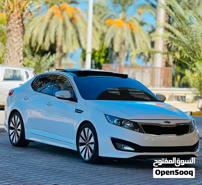 Kia K5 2012 photo 3