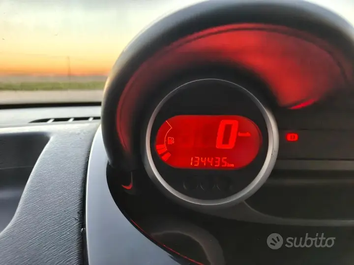 Renault Twingo 2014 photo 5