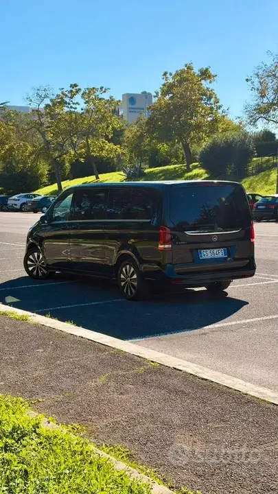 Mercedes-Benz V-Class 2024 photo 3