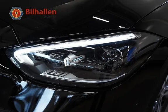 Mercedes-Benz C300 2024 photo 2
