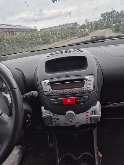 Peugeot 107 2007 photo 5