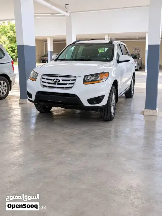 Hyundai Santa Fe 2012 photo 2