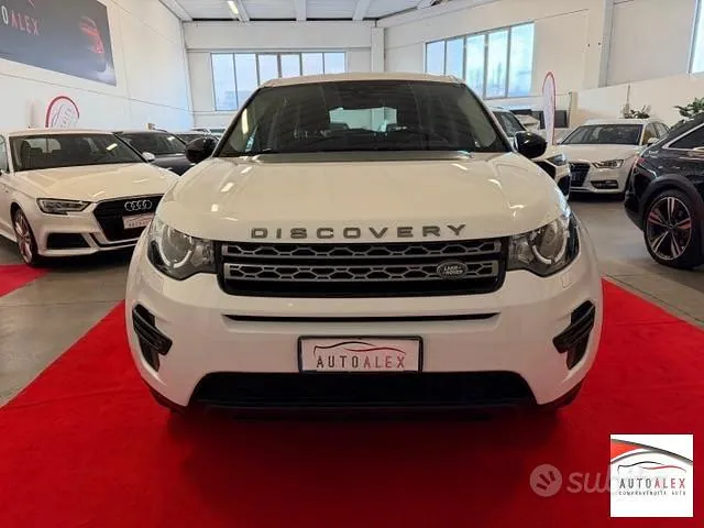Land Rover Discovery Sport 2015 photo 2