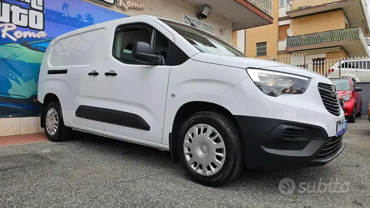 Opel Combo 2022 photo 3