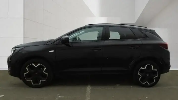 Vauxhall Grandland 2023 photo 4