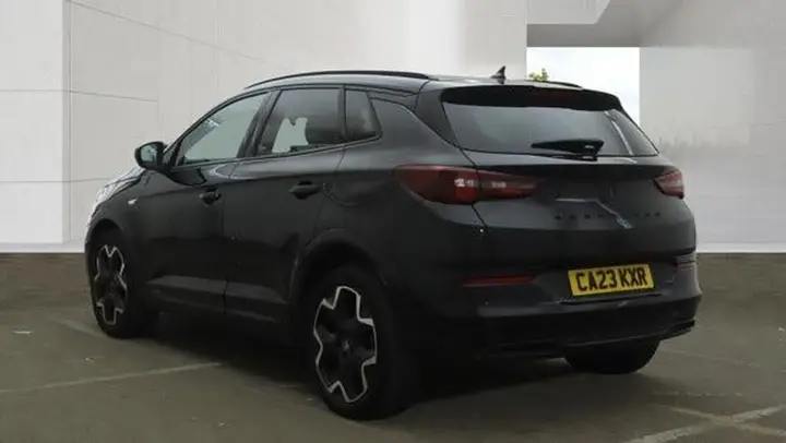 Vauxhall Grandland 2023 photo 3